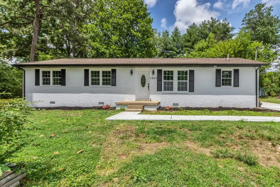 1907 Russell Dr, Murfreesboro, TN 37130 - #2
