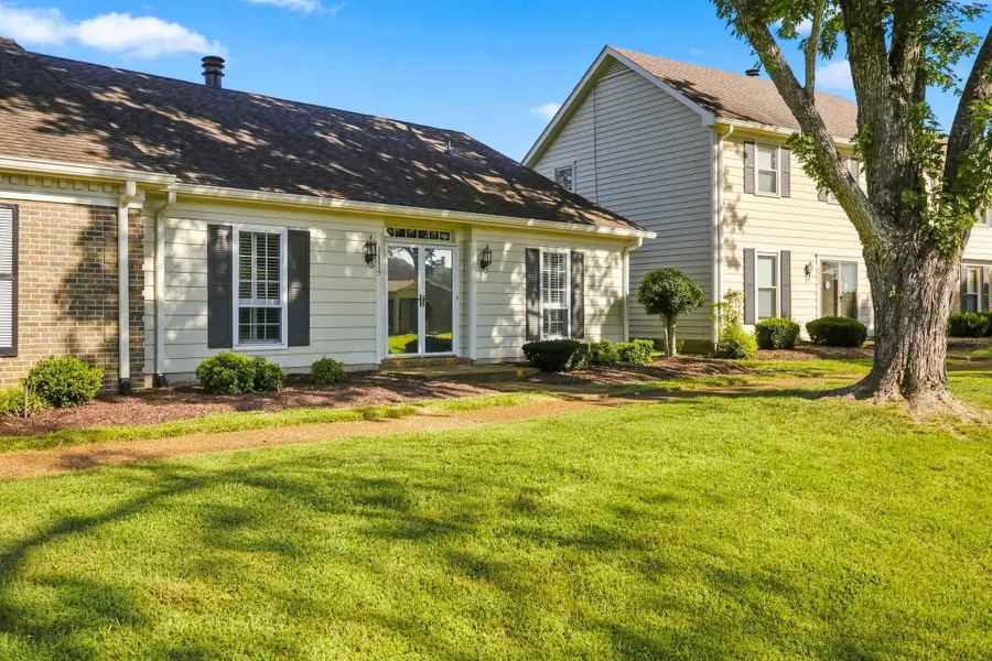 1119 E Northfield Blvd, Murfreesboro, TN 37130 - #2