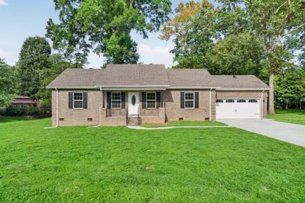 1006 Ovoca Rd, Tullahoma, TN 37388