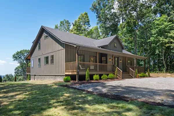 900 Valley View Drive, Altamont, TN 37301