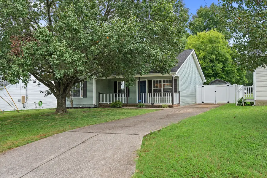 305 Cedar Park Cir, La Vergne, TN 37086 - #3