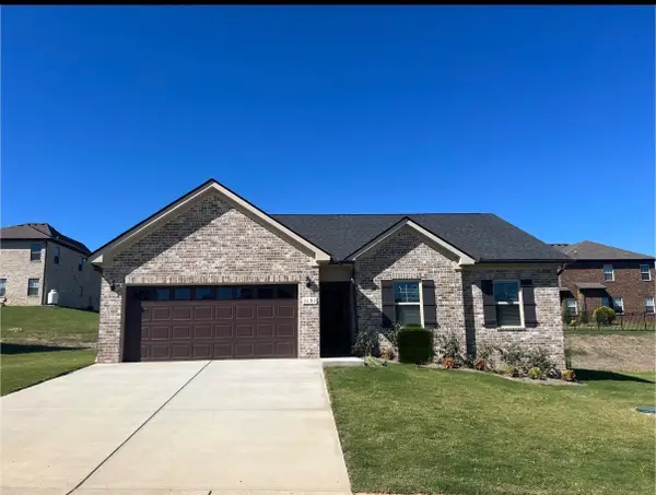 1268 Amber Hills Drive, Ashland City, TN 37015