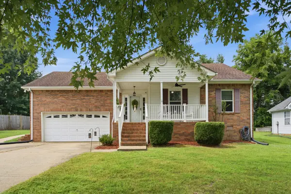 209 Beechbrook Ct, White House, TN 37188