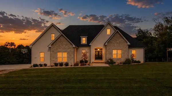 1021 Old Center Church Rd, Shelbyville, TN 37160