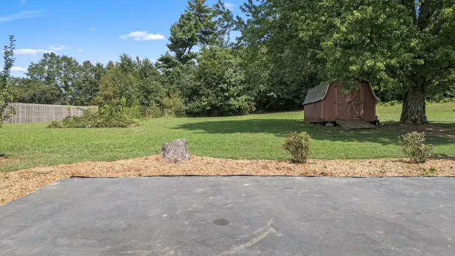 905 S Main St, Estill Springs, TN 37330 - #3