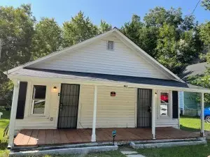 617 N 20th Ave, Humboldt, TN 38343 - #1