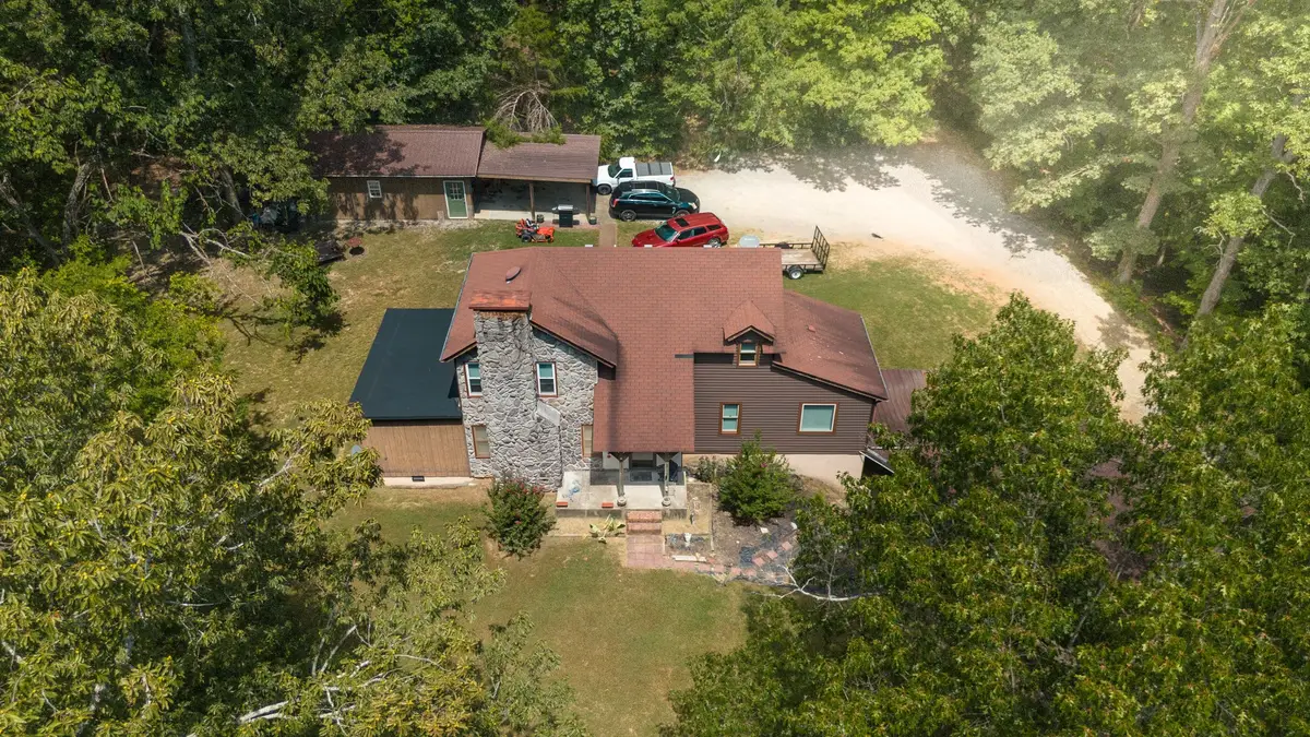 2114 Scotty Parker Rd, Gallatin, TN 37066 - #1