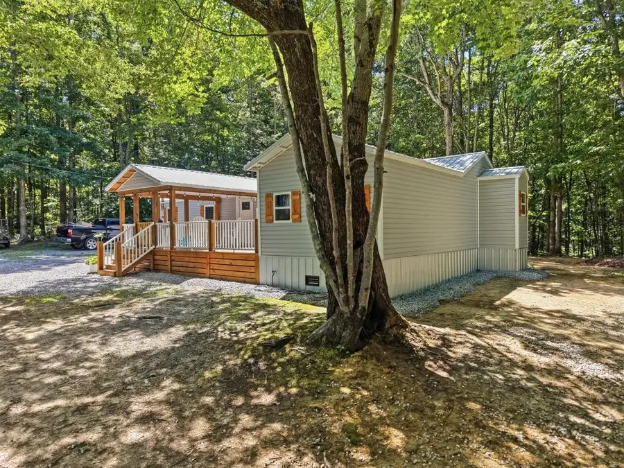 1028 N Pointe, Jamestown, TN 38556 - #2