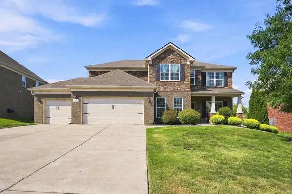 1081 Abberley Cir, Hendersonville, TN 37075