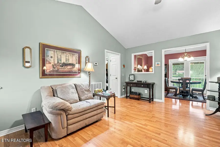 169 W Whitehall Rd, Cookeville, TN 38501 - #3