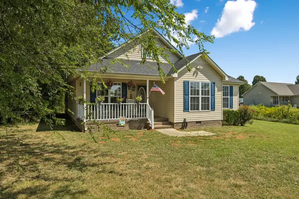 15 Aspen Hills Dr, Fayetteville, TN 37334