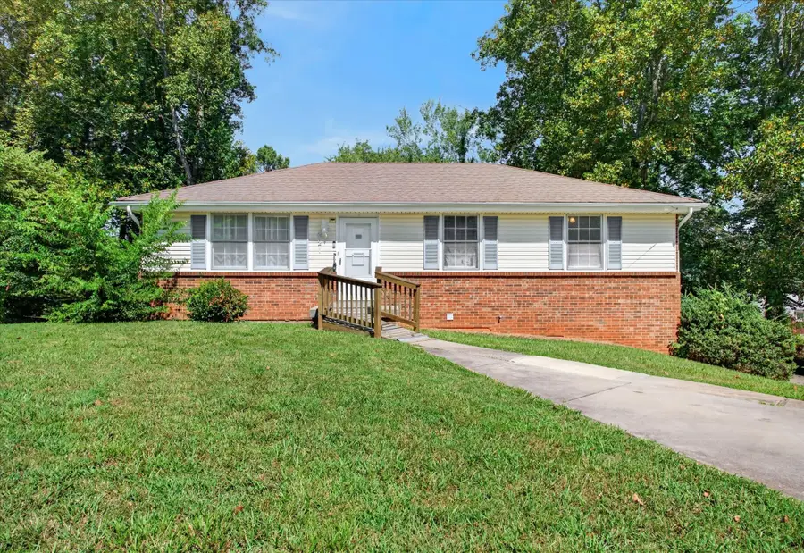 621 Linda Ln, Clarksville, TN 37042 - #2