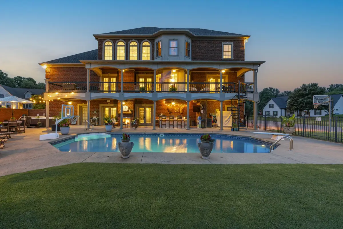 2020 Shoreline Dr, Mount Juliet, TN 37122 - #1