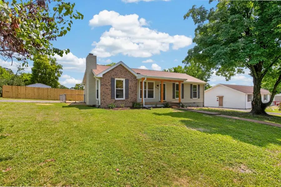 101 Pebble Creek Dr, Hendersonville, TN 37075 - #3