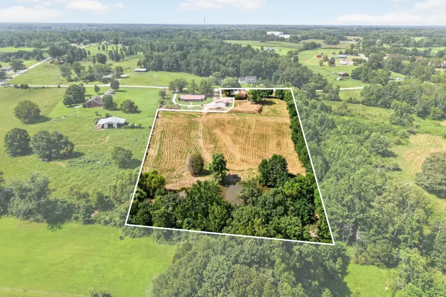 5520 Academy Rd, Cookeville, TN 38506 - #2