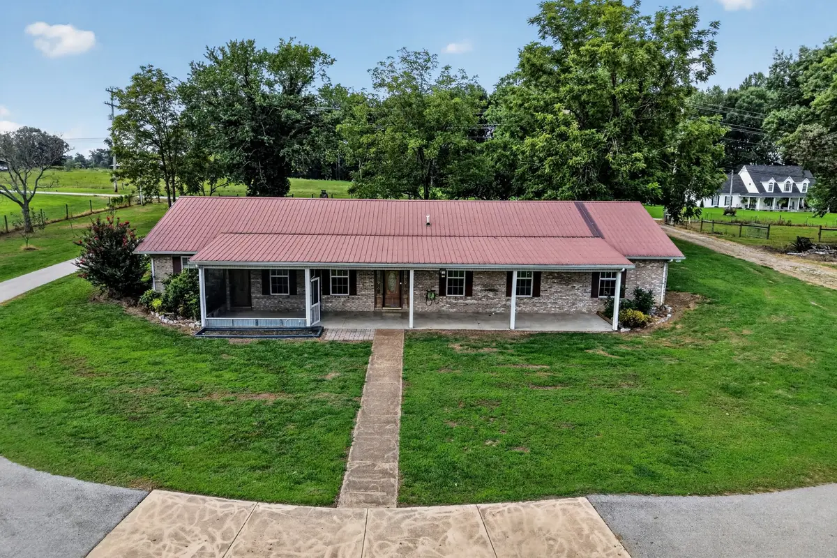 5520 Academy Rd, Cookeville, TN 38506 - #1