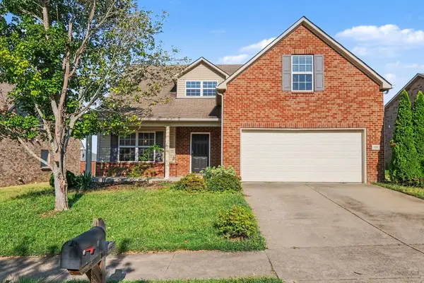 1017 Patmore Ln, Hendersonville, TN 37075