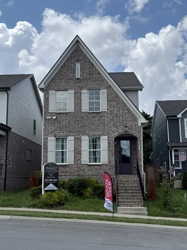 122 Oasis Dr, La Vergne, TN 37086