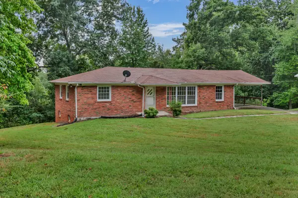 2064 Lintwood Dr, Clarksville, TN 37042