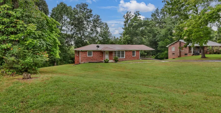 2064 Lintwood Dr, Clarksville, TN 37042 - #2