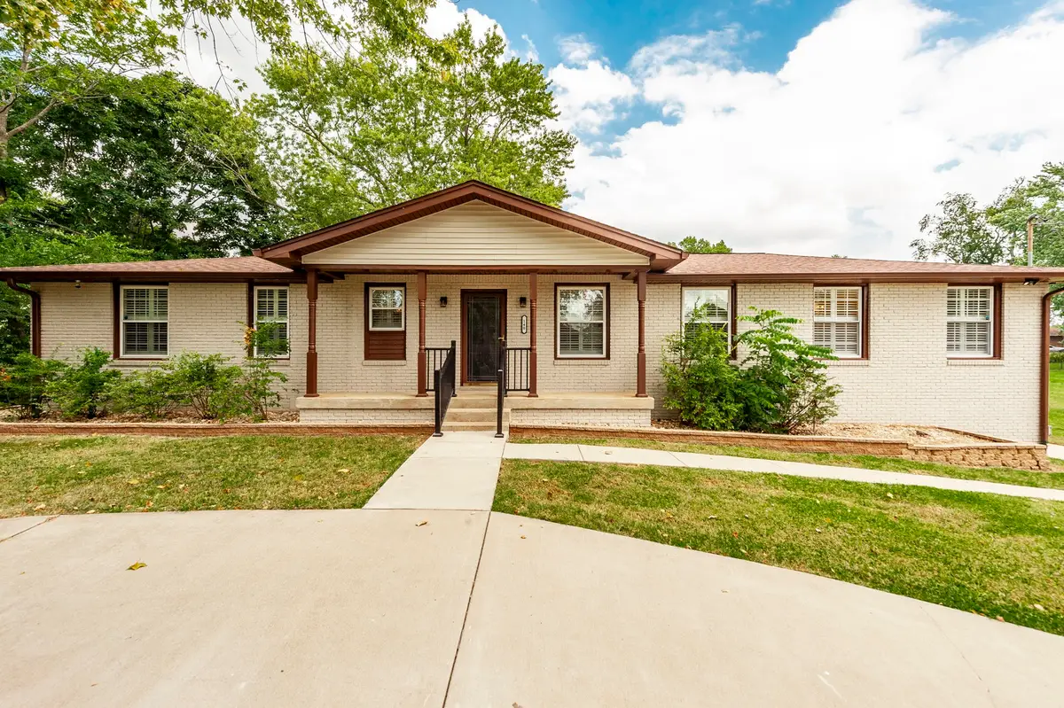 140 La Plaza Dr, Hendersonville, TN 37075 - #1