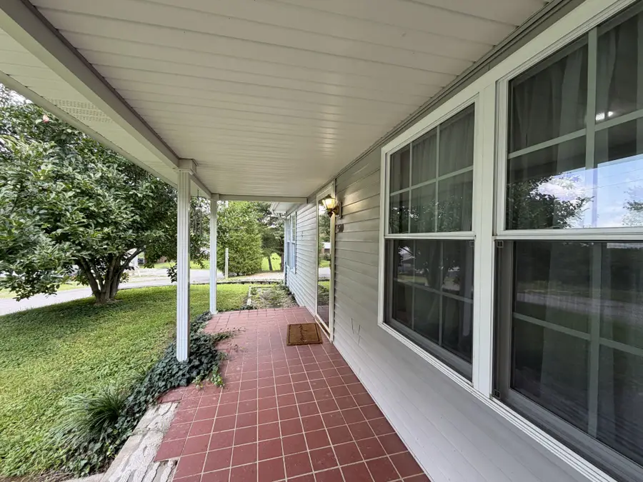 510 Locketown Rd, Graham, KY 42344 - #2