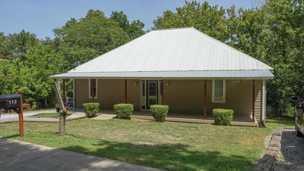 112 Humphries St, Charlotte, TN 37036 - #1