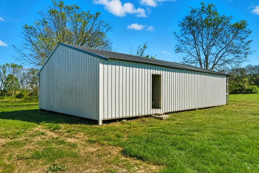 795 White Rd, Portland, TN 37148 - #2