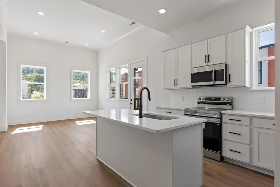 1792 S Watkins Street, Chattanooga, TN 37404 - #3
