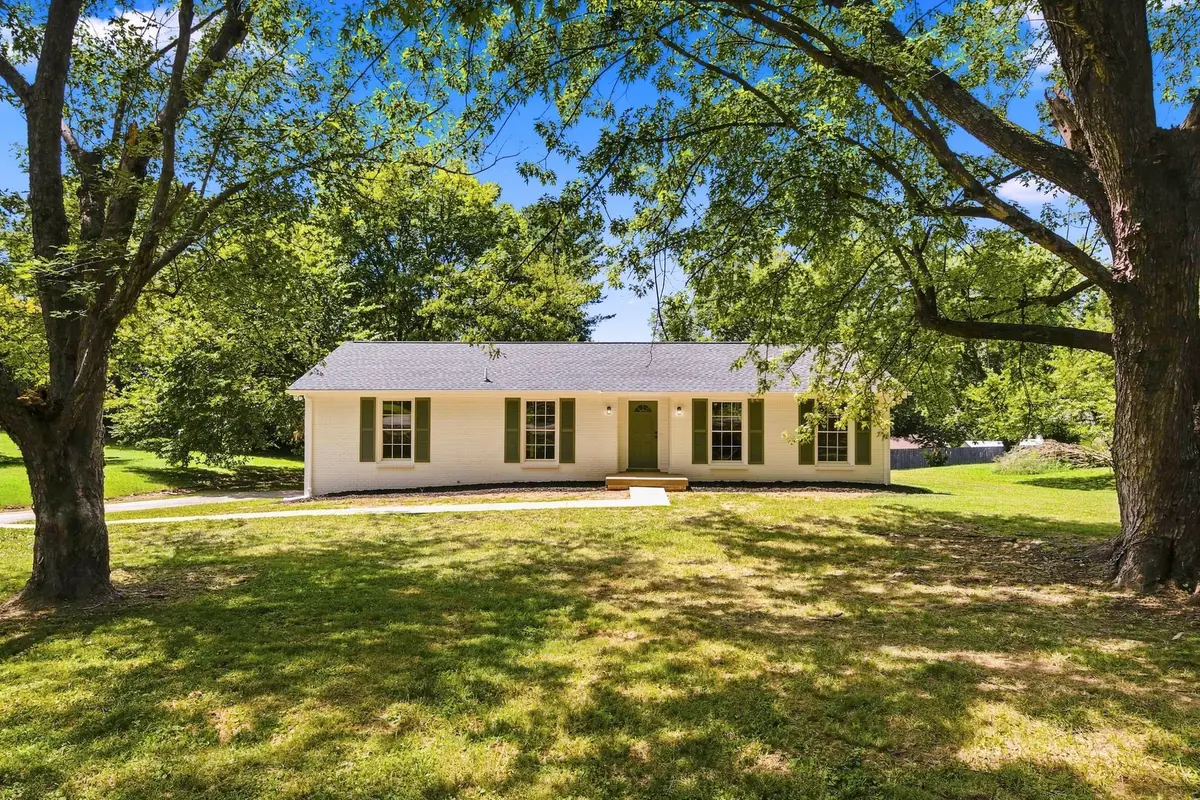 1788 Theresa Dr, Clarksville, TN 37043 - #1