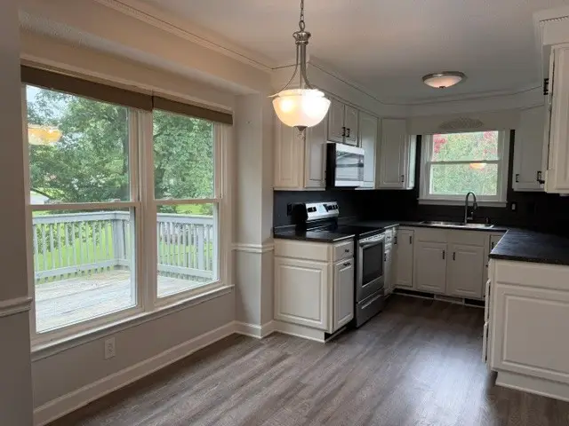 136 Cunningham Pl, Clarksville, TN 37042 - #3