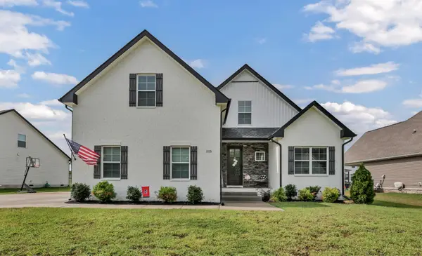1115 Chagford Dr, Clarksville, TN 37043