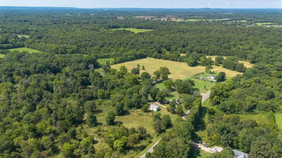 2395 Mount Lebanon Rd, Lewisburg, TN 37091 - #2