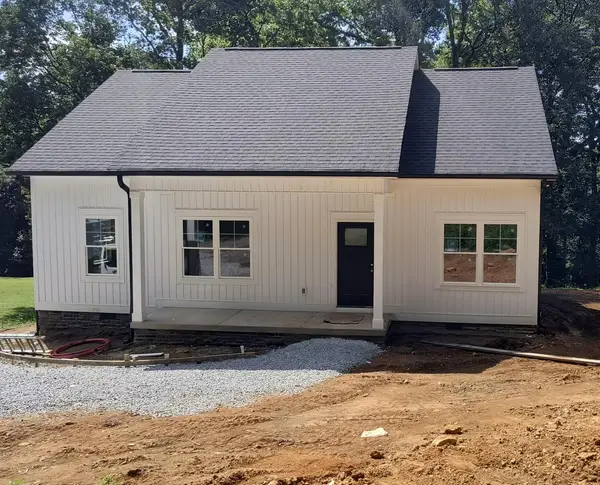 440 Hotwater Road, Soddy Daisy, TN 37379