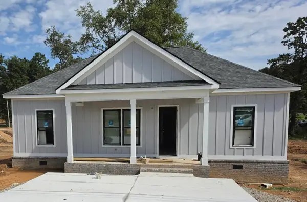 288 Thomas Road, Fort Oglethorpe, GA 30742