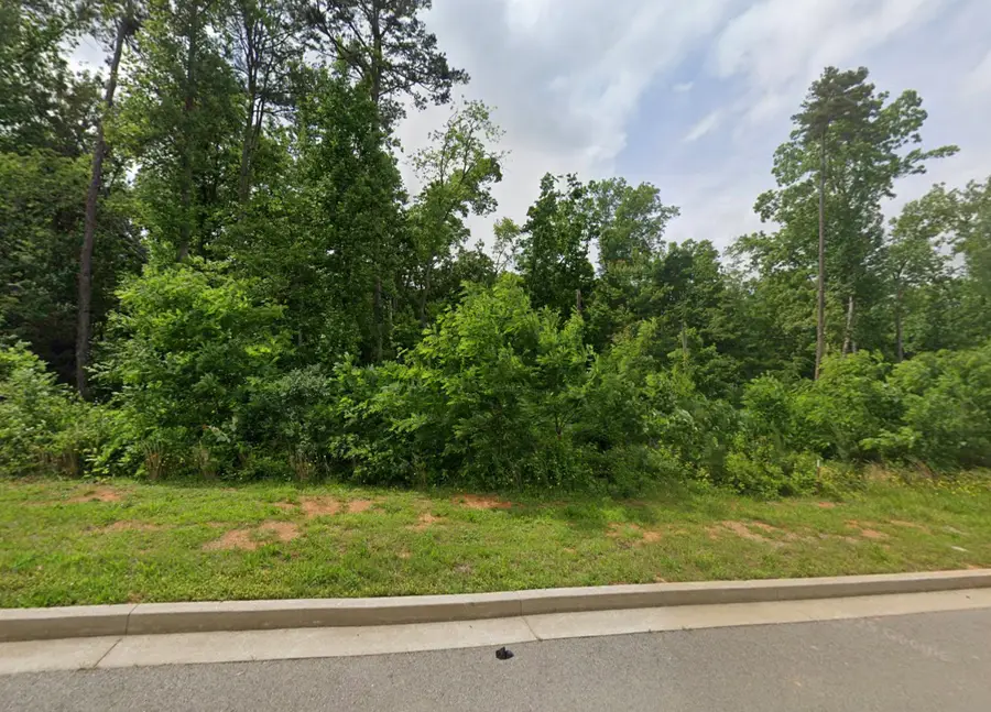 3071 Bridgewater Blvd, Morristown, TN 37814 - #2