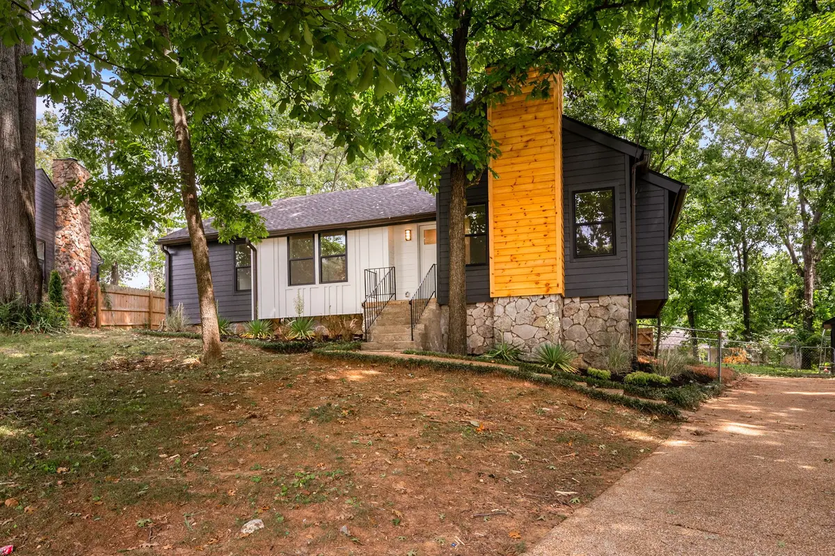 304 Sunrise Cir, Mount Juliet, TN 37122 - #1