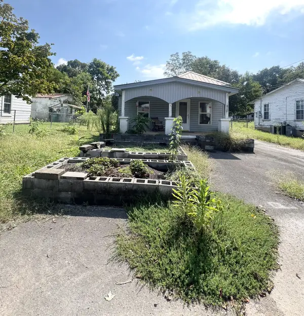 410 Elm St, Winchester, TN 37398