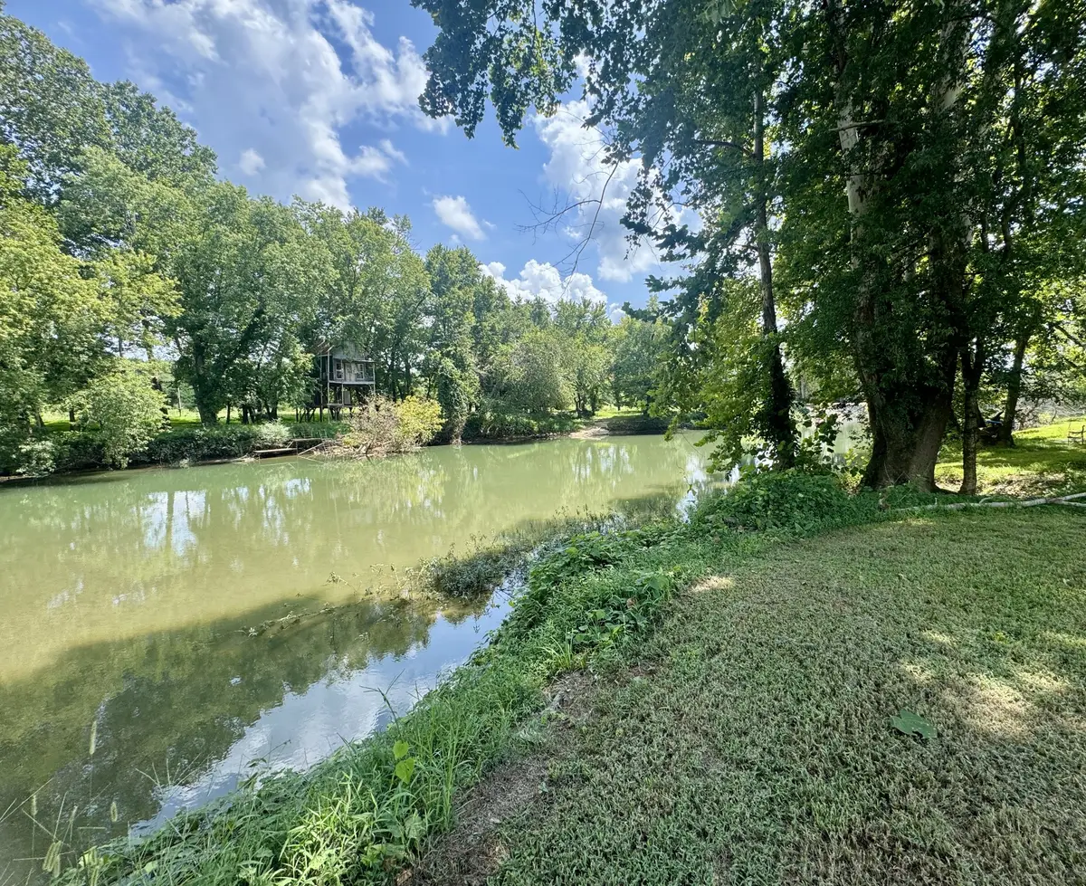 815 Leisure Lane, Linden, TN 37096 - #1