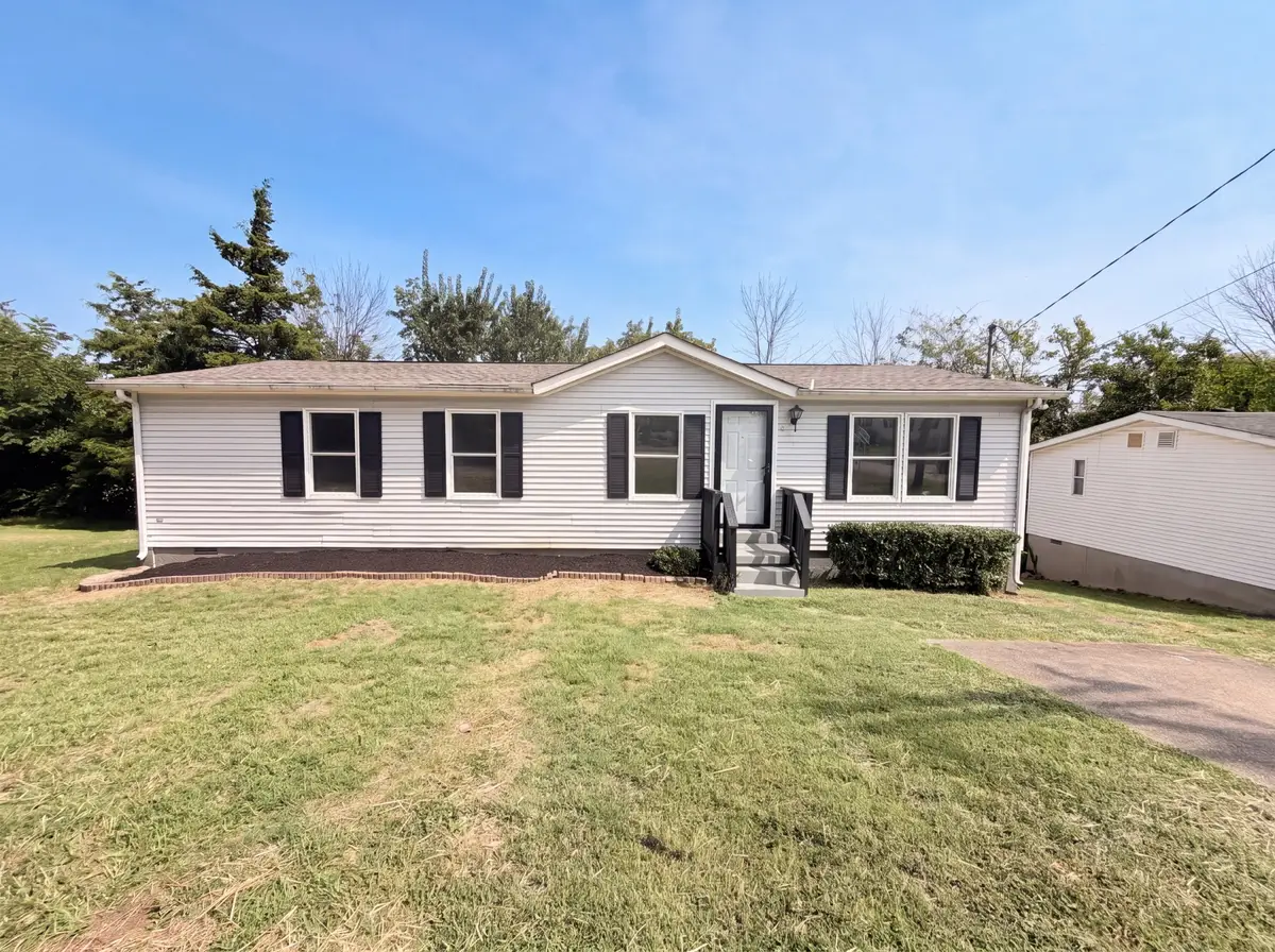2648 Pine Ridge Dr, Nashville, TN 37207 - #1