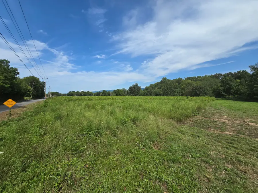 127 S U, Dunlap, TN 37327 - #2