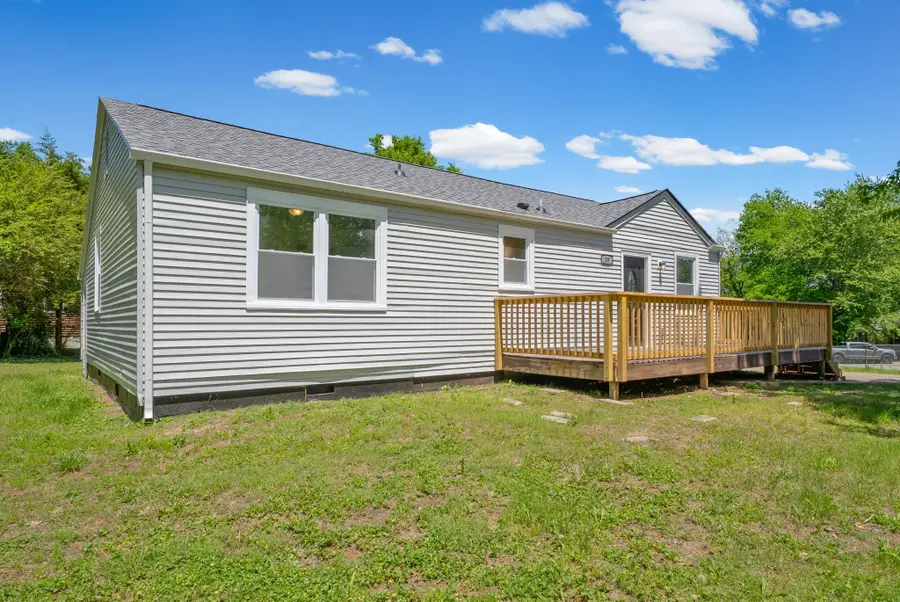 19 Chestnut Dr, Clarksville, TN 37042 - #2