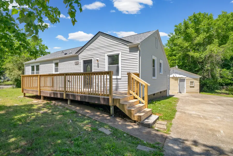 19 Chestnut Dr, Clarksville, TN 37042 - #3