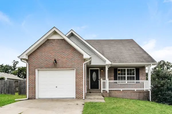 224 Pappy Dr, Oak Grove, KY 42262
