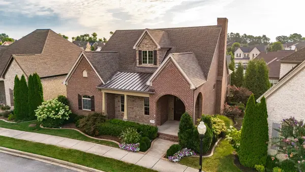 1701 Noah Ln, Gallatin, TN 37066