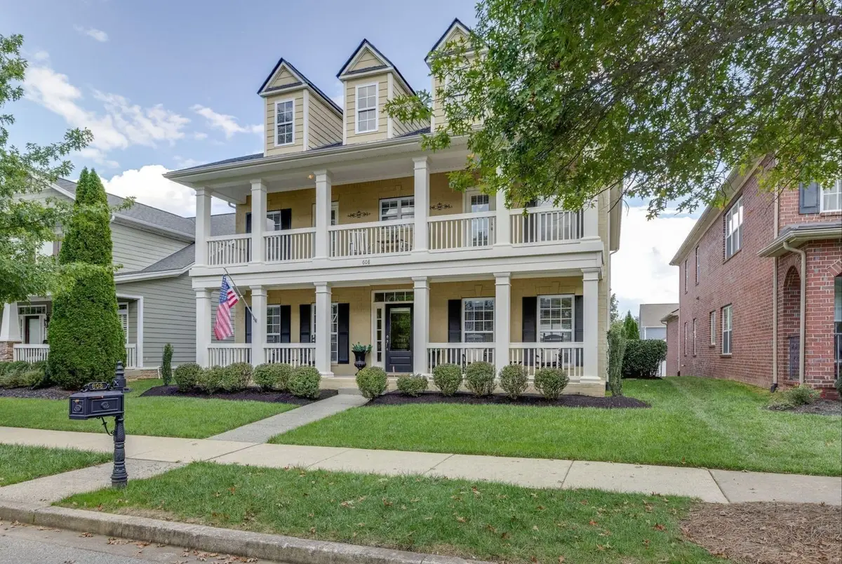 608 Patriot Ln, Franklin, TN 37067 - #1