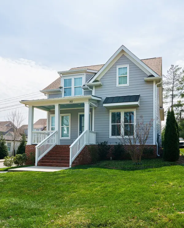302 Avondale Dr, Franklin, TN 37064
