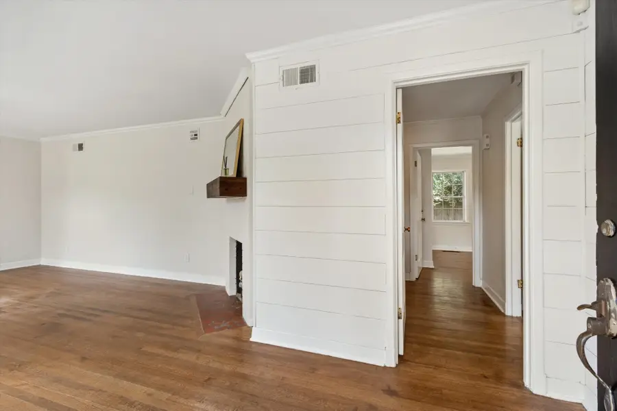 344 Chuckwood Rd, Memphis, TN 38117 - #3