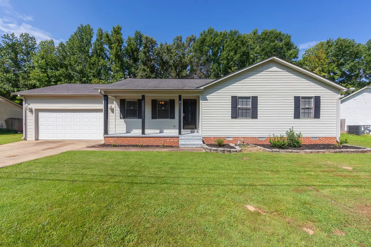 19 Dyer Creek Ln, Jackson, TN 38305 - #1