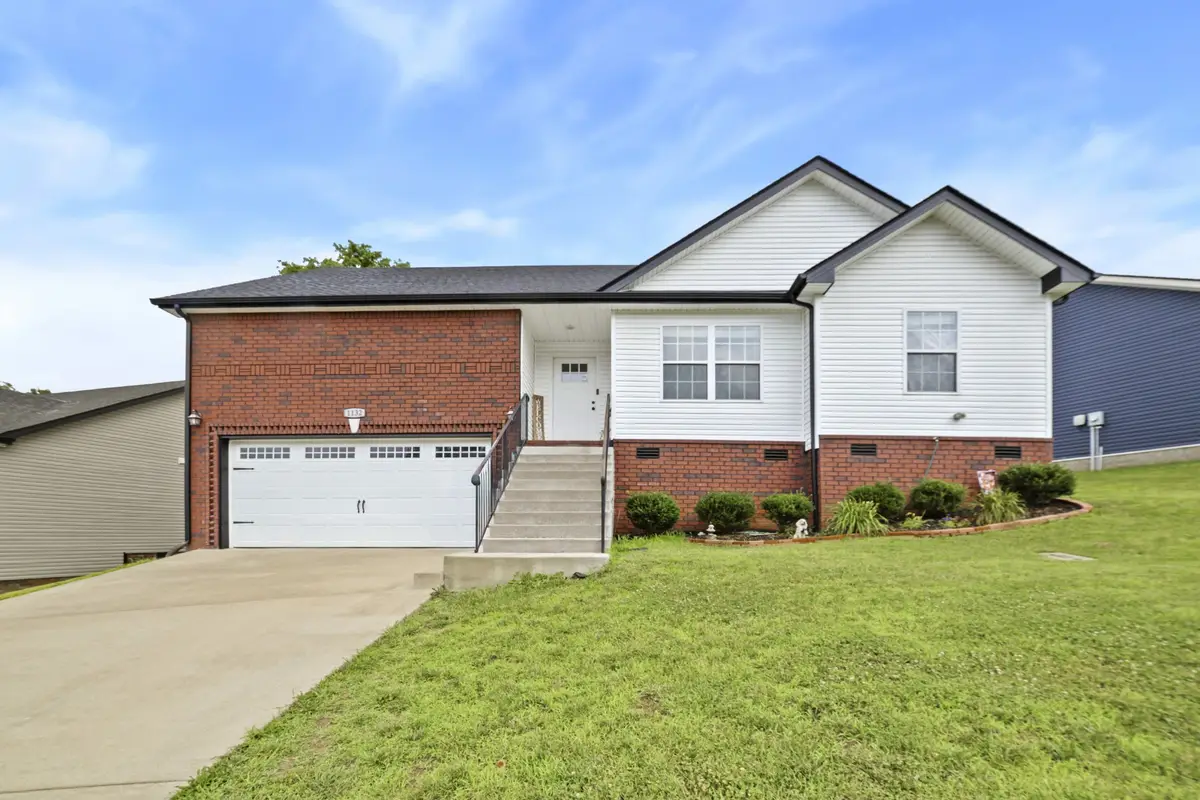 1132 Racker Dr, Clarksville, TN 37043 - #1